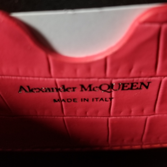 Alexander McQueen Skull Croc-Embossed Leather Chain Crossbody Neon Pink - Picture 7 of 12